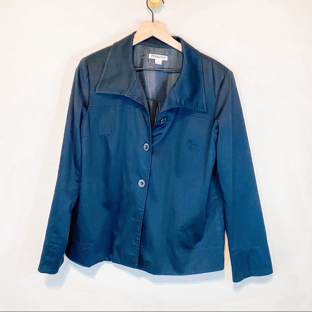 Pendleton Black Jacket with Side Pockets Collared